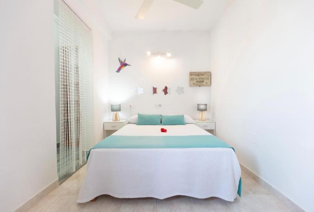 Apartamentos El Puerto, La Savina La Savina  Dış mekan fotoğraf