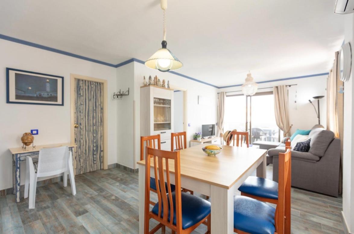 Apartamentos El Puerto, La Savina La Savina  Dış mekan fotoğraf