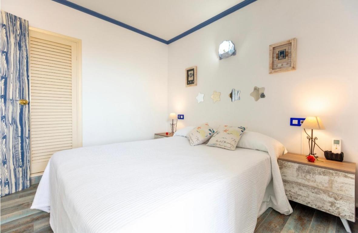 Apartamentos El Puerto, La Savina La Savina  Dış mekan fotoğraf